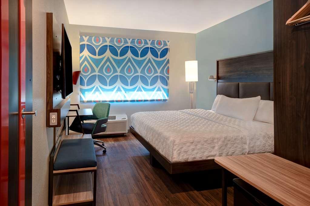 Tru By Hilton Auburn, In Hotel Room photo