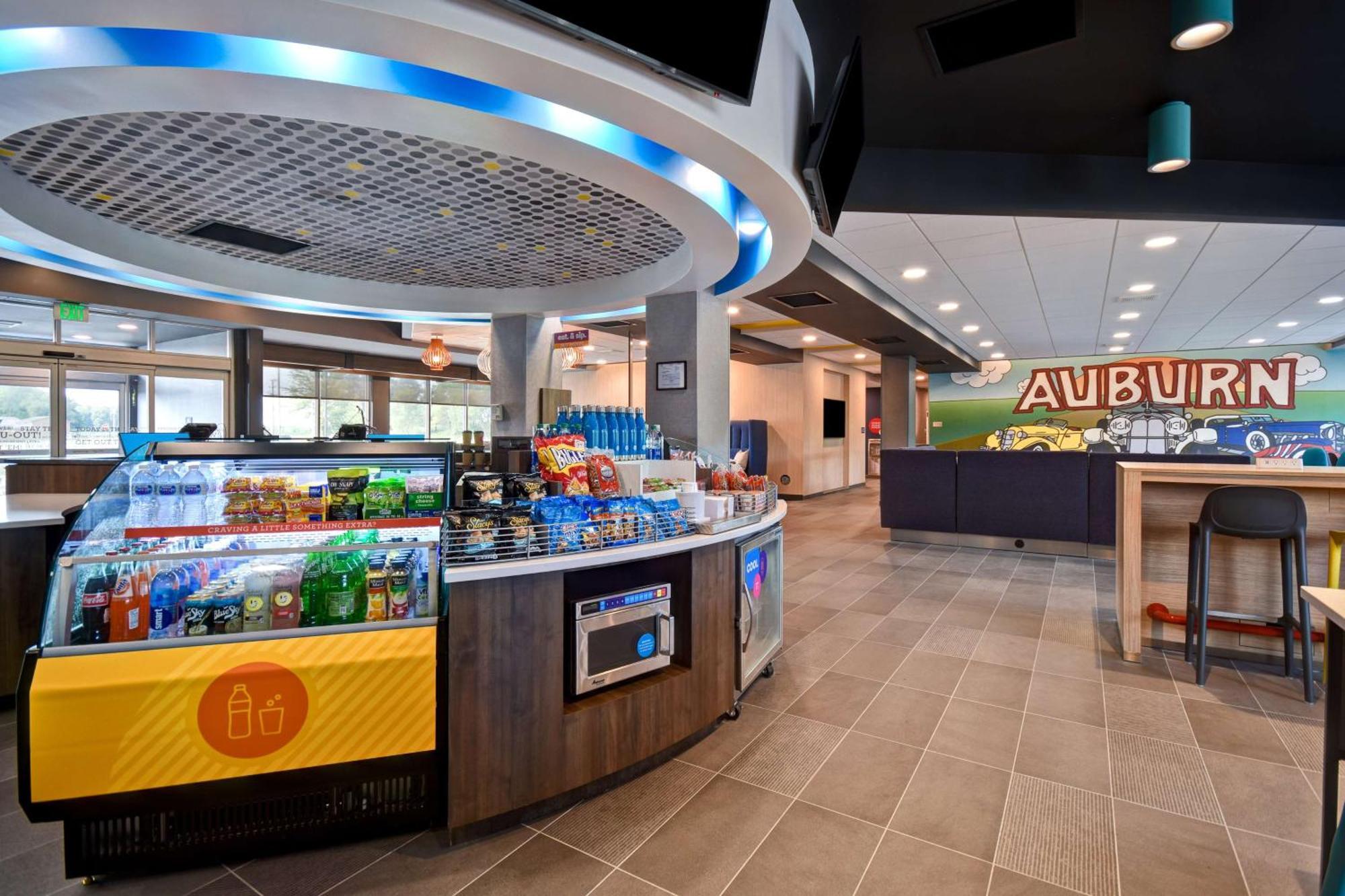 Tru By Hilton Auburn, In Hotel Exterior photo